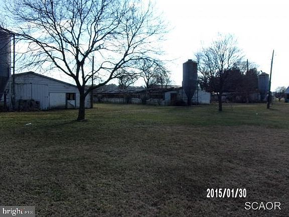 5th image of 25011 Gravel Hill Rd
