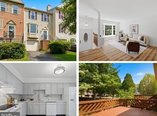 8902 Winding Hollow Way, Springfield, VA 22152
