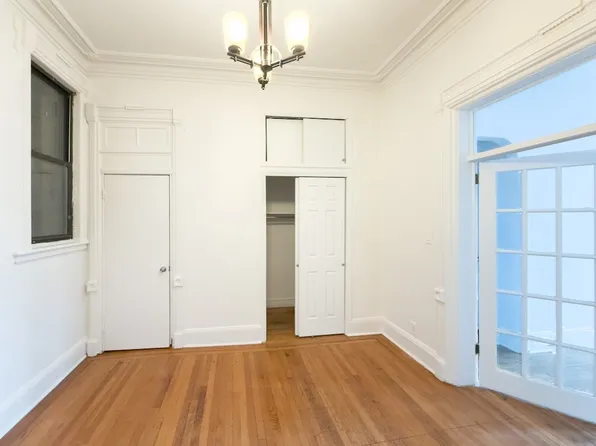 1020 Bedford Avenue image 1 of 12