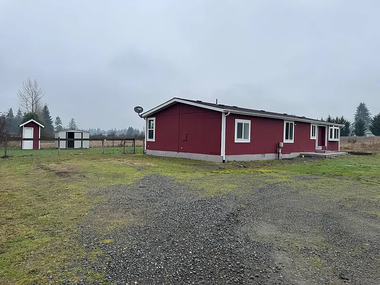 16840 Flume Rd SE — Photo 2