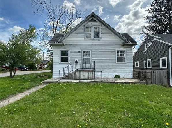 165 24th Street Dr SE, Cedar Rapids, IA 52403