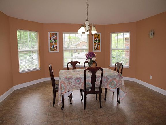 5th image of 6463 Pemberley Ln
