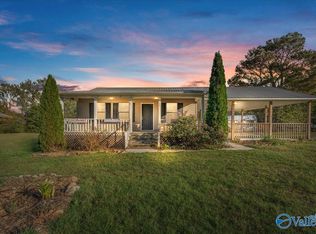 515 Horseshoe Bend Rd, Scottsboro, AL 35769