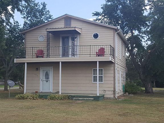 3rd image of 603 S Kansas Ave