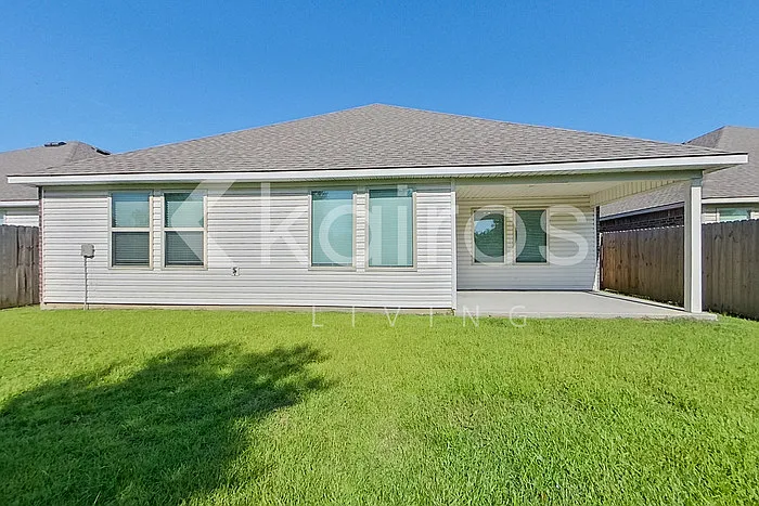 123 Santiago Ct — Photo 31