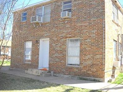 1st image of 563 E North 16th St