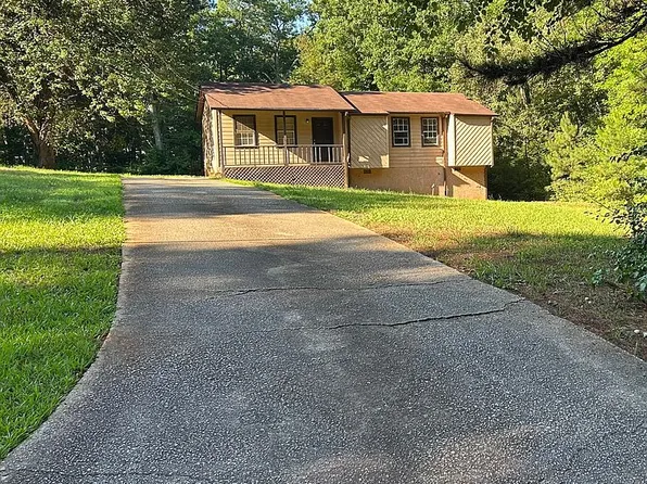 2683 Legion Lake Rd, Douglasville, GA 30135