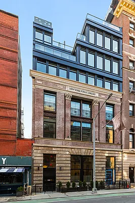 Rented by Compass | media 10