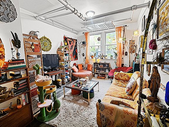 4th image of 4841-51 N Kimball Ave #4841