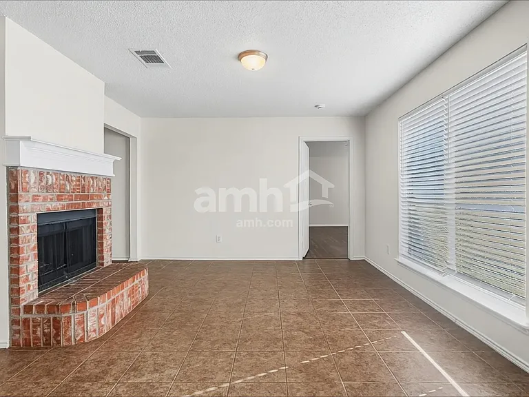 12229 Rolling Ridge Dr — Photo 7