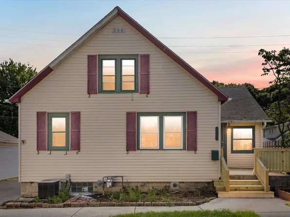 2216 S 65th STREET, West Allis, WI 53219