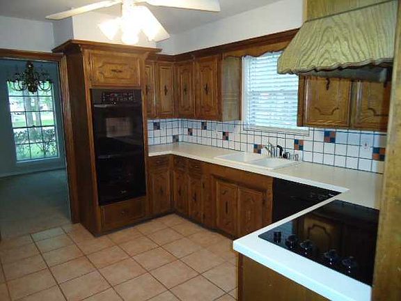 5th image of 11706 Cypresswood Dr
