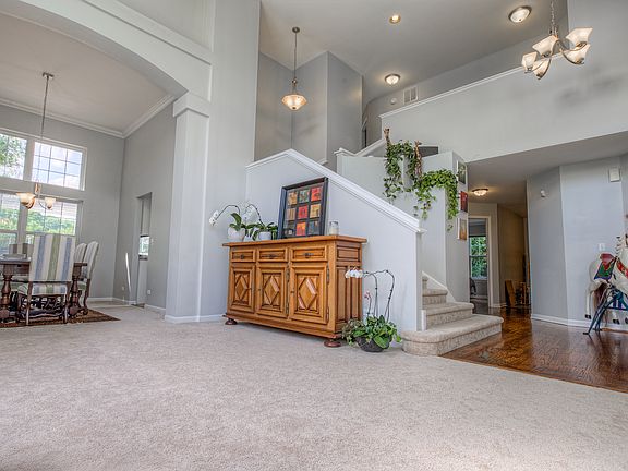 5th image of 1414 Churchill Ln