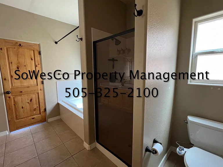 5510 The Greens Ct — Photo 11