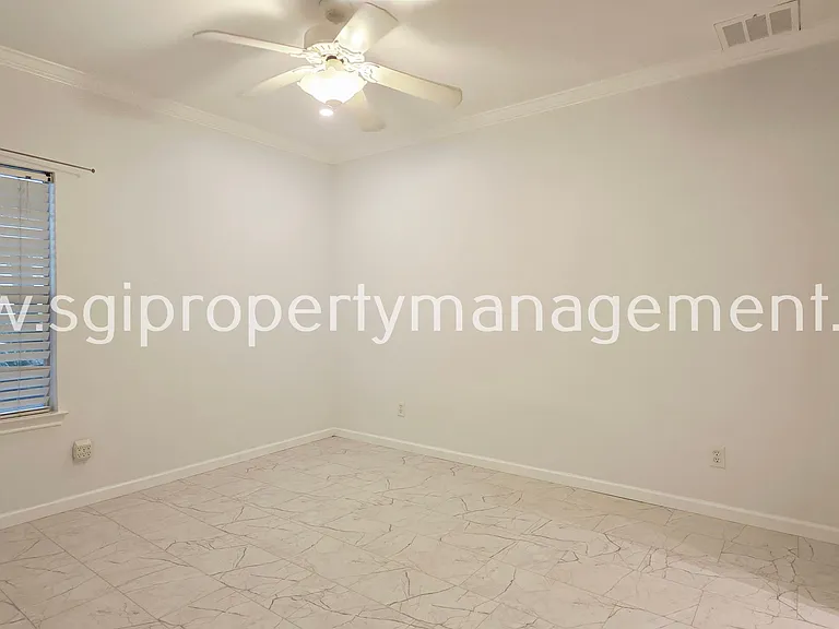 5310 Keller Springs Rd — Photo 11