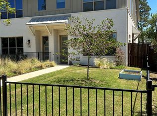 203 Athenia Dr, Fort Worth, TX 76114