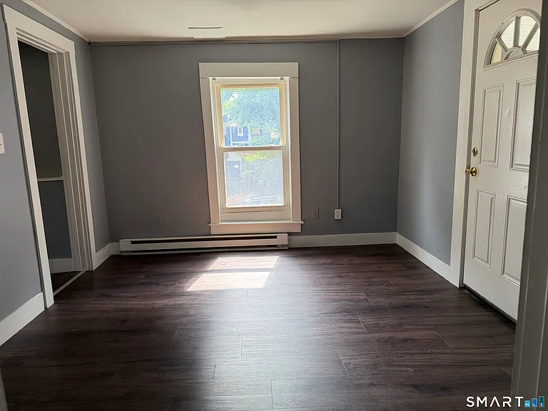 246 Oak St #2 — Photo 6