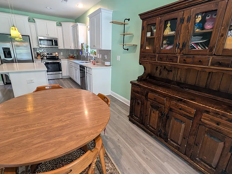 170 Lakeview Dr — Photo 15