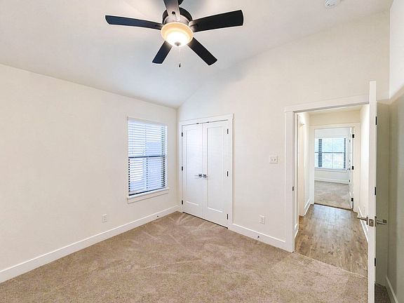 4th image of 7119 Rosado Dr