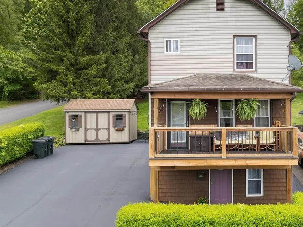 21 Prospect St #L-38, Simpson, PA 18407