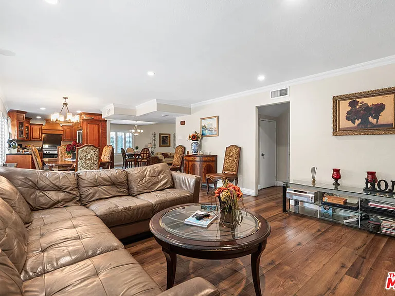 19421 Hallmark Ln — Photo 11
