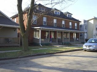 21 1/2 W Washington Street #FL 2ND, Freeport, IL 61032