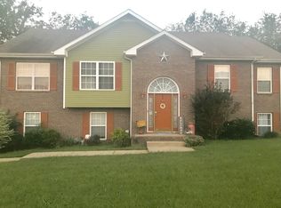 3402 Quicksilver Ln, Clarksville, TN 37042