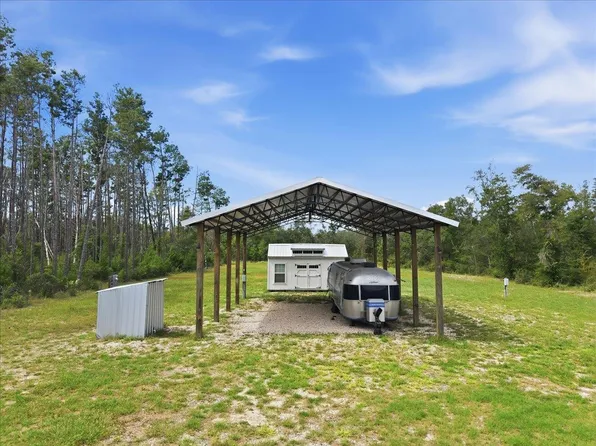 13850 N Gulf Mnr, Perry, FL 32348