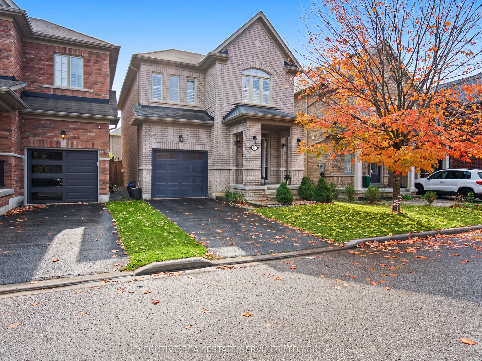 3 bed, $3,000 — Photo 2