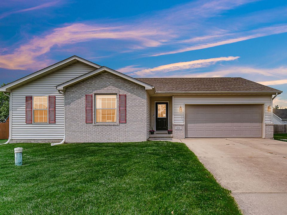 1st image of 566 Fox Burrow Ct