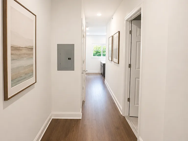 41 Cherry St #2C — Photo 8