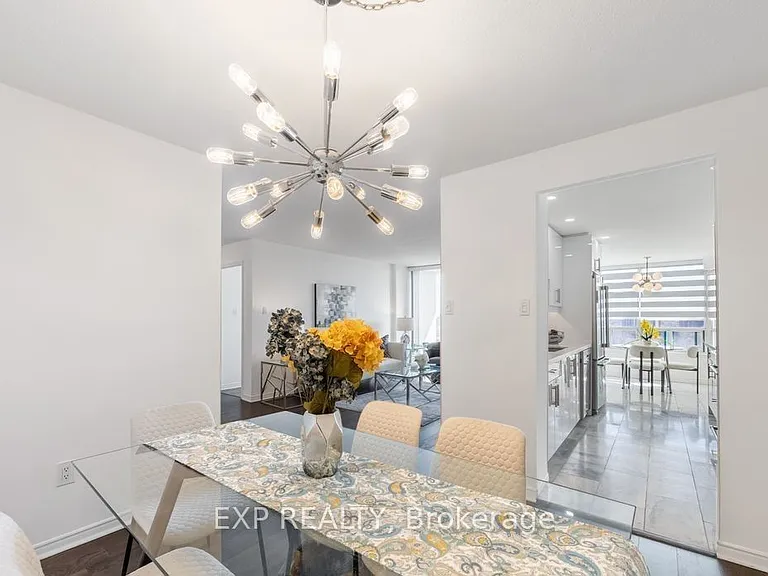 7250 Yonge St #1709 — Photo 5