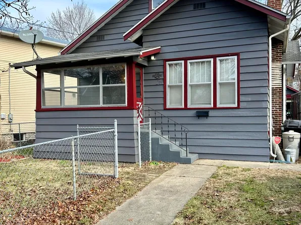 26 Maple Ter, Battle Creek, MI 49017