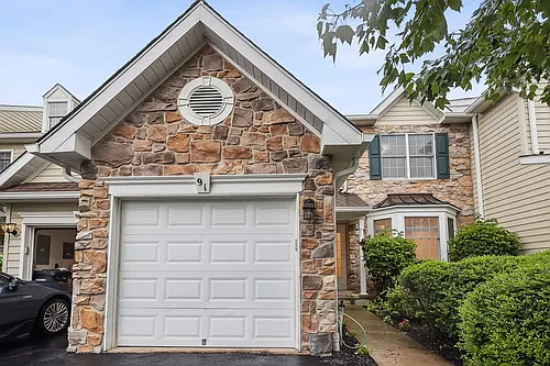 91 Patriot Hill Dr Photo 1