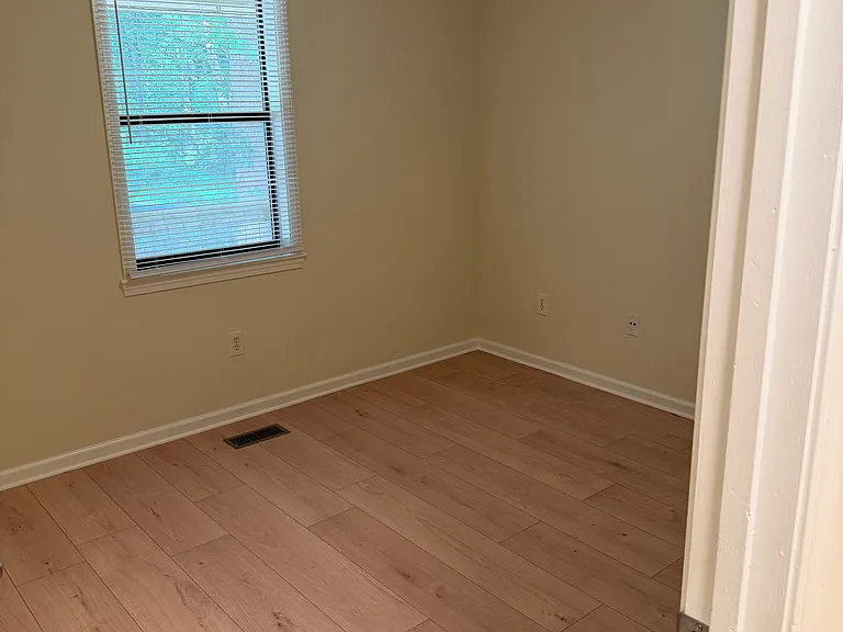 128 Willow Ct #3 — Photo 15