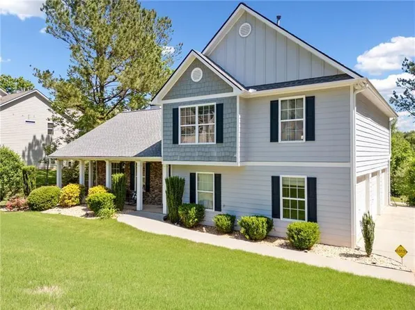 158 Principal Meridian Dr, Dallas, GA 30132