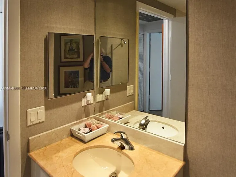 801 Brickell Key Blvd #1209 — Photo 19