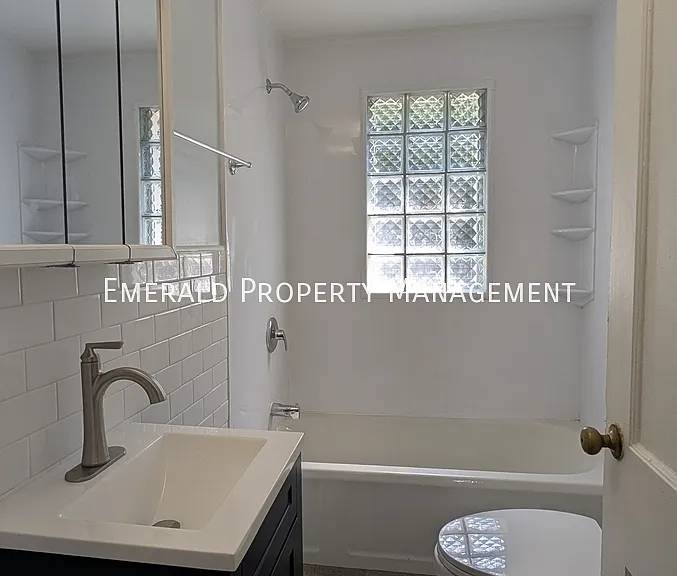 2215 Hecker Ave #2215 — Photo 11