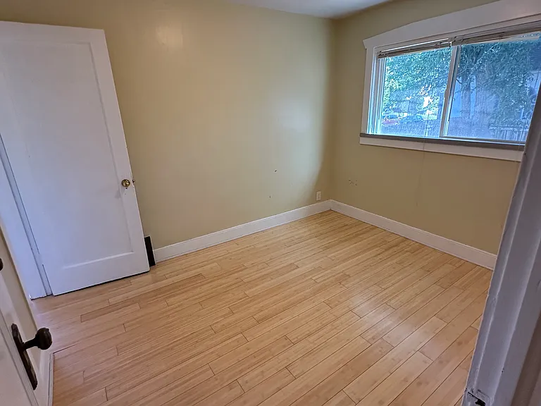 604 S Park St — Photo 10
