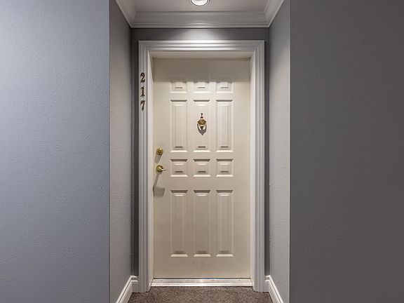 2nd image of 2451 Gladwin Rd #217