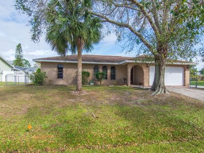 949 Elmsford Street, Palm Bay, FL, 32907