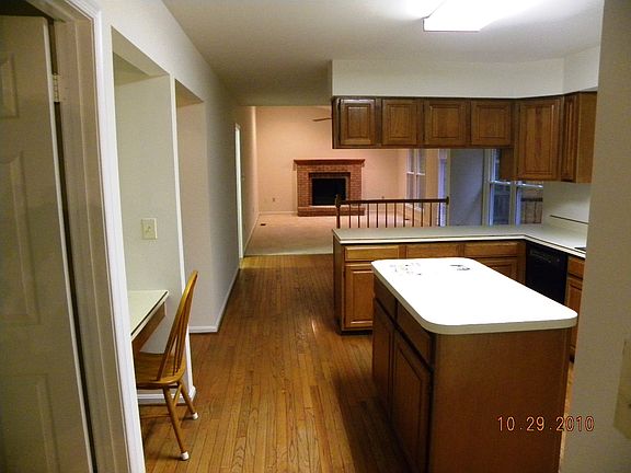 View-Dining Rm to Great Room