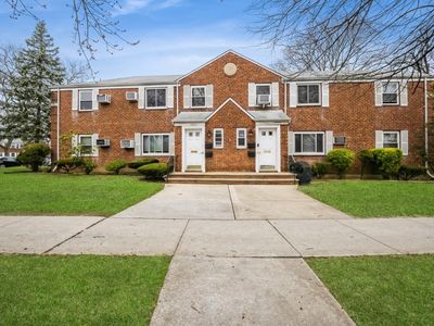 73-01 little neck parkway #2H, Glen Oaks, NY, 11004