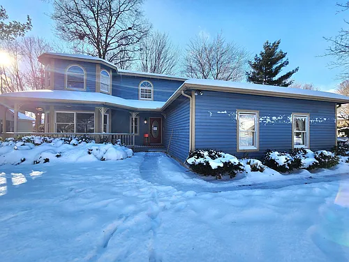 2529 Brookwood Dr Photo 1