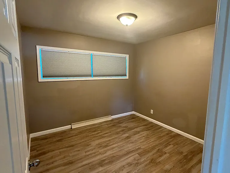 10193 E Cherry Bend Rd — Photo 4