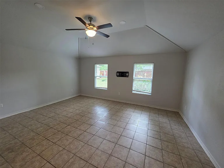 3414 Bristlecone Trl — Photo 7