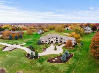 18009 Broadmoor St, Stilwell, KS 66085