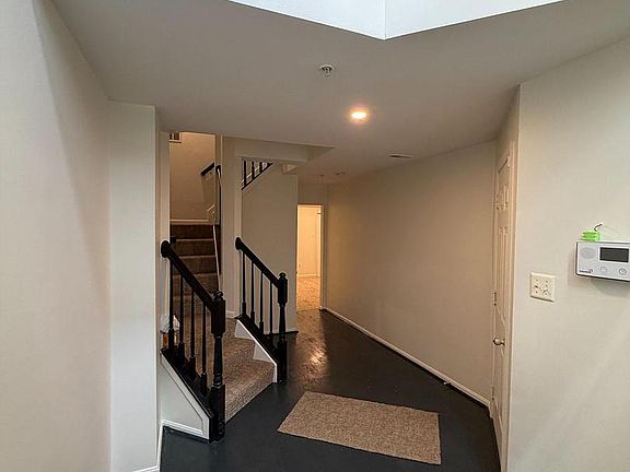 2nd image of 12109 Sutton Ln