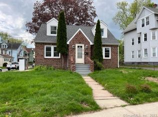 52 Summer St, Meriden, CT 06451