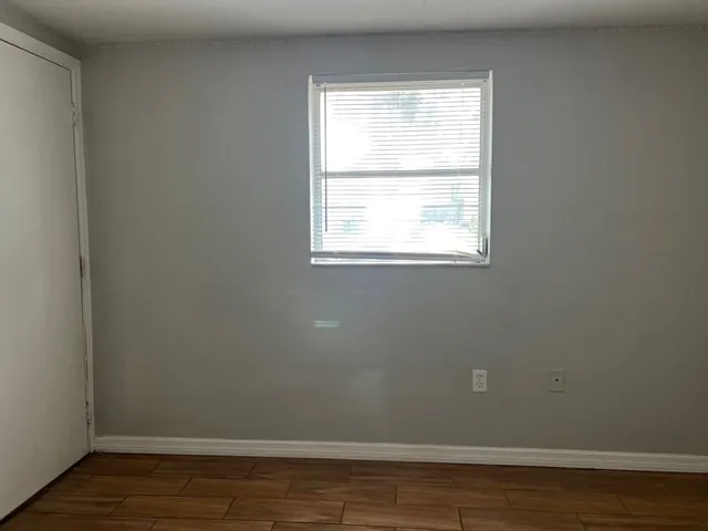 7835 Arbordale Dr — Photo 18